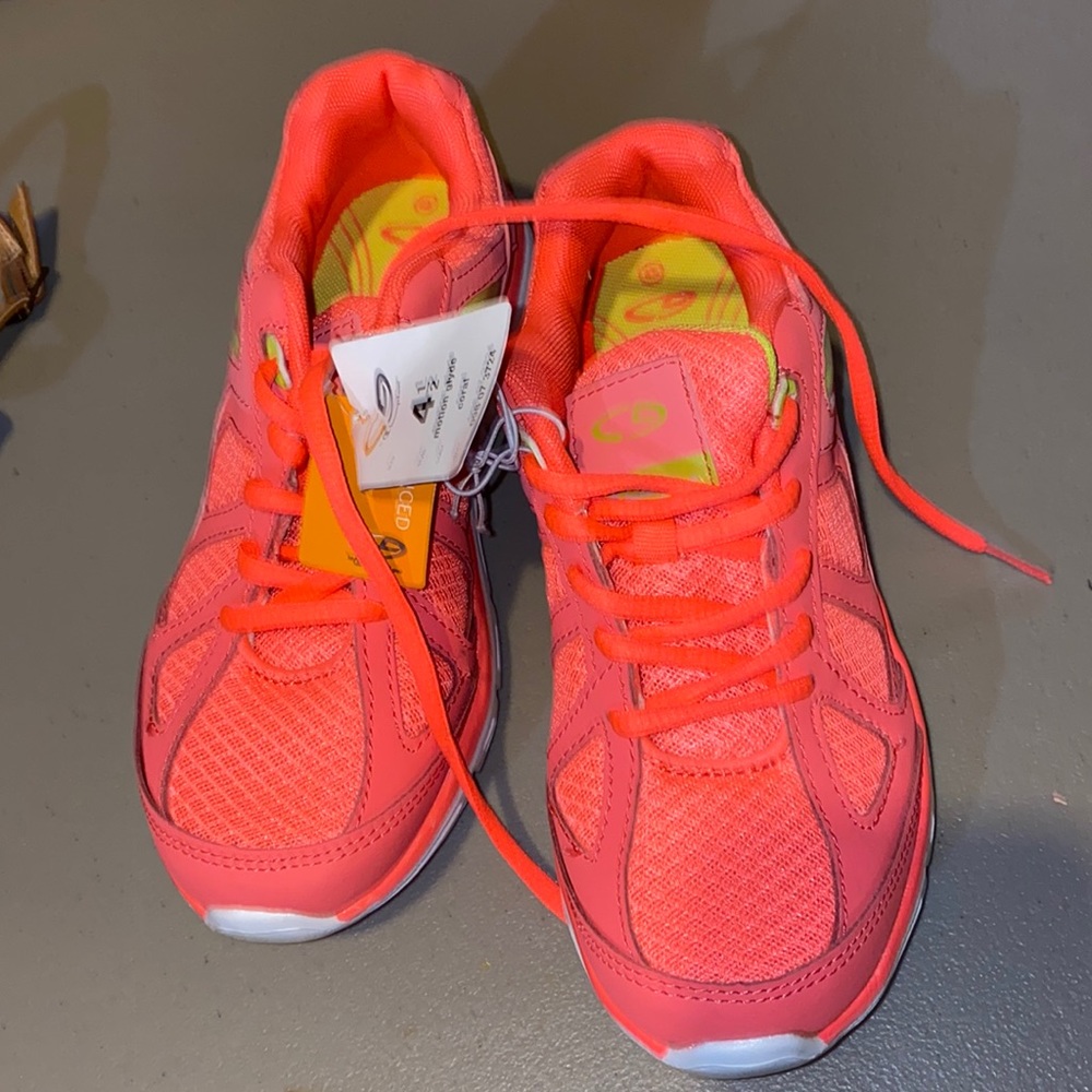 Girls size 4.5 champion athletic shoes, brand new